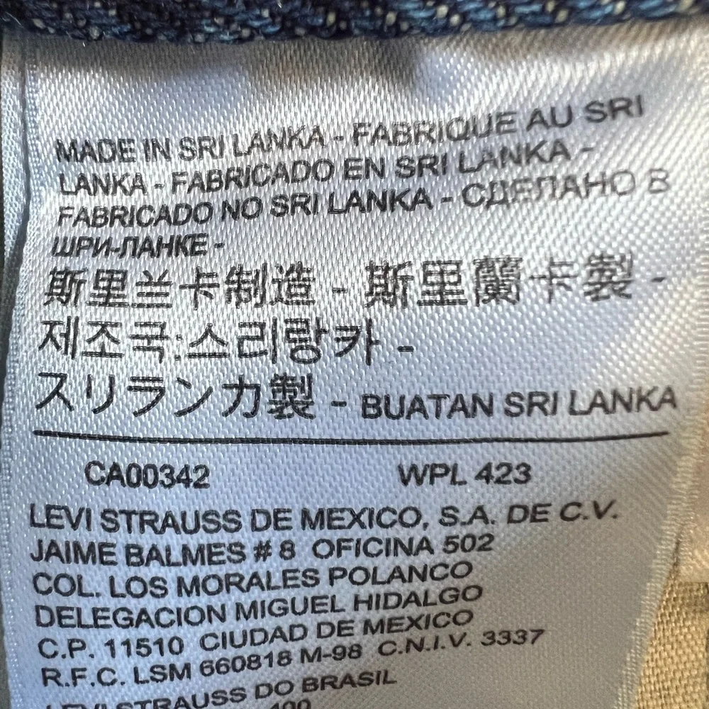 NWT Levi's overalls - Picture 11 of 11
